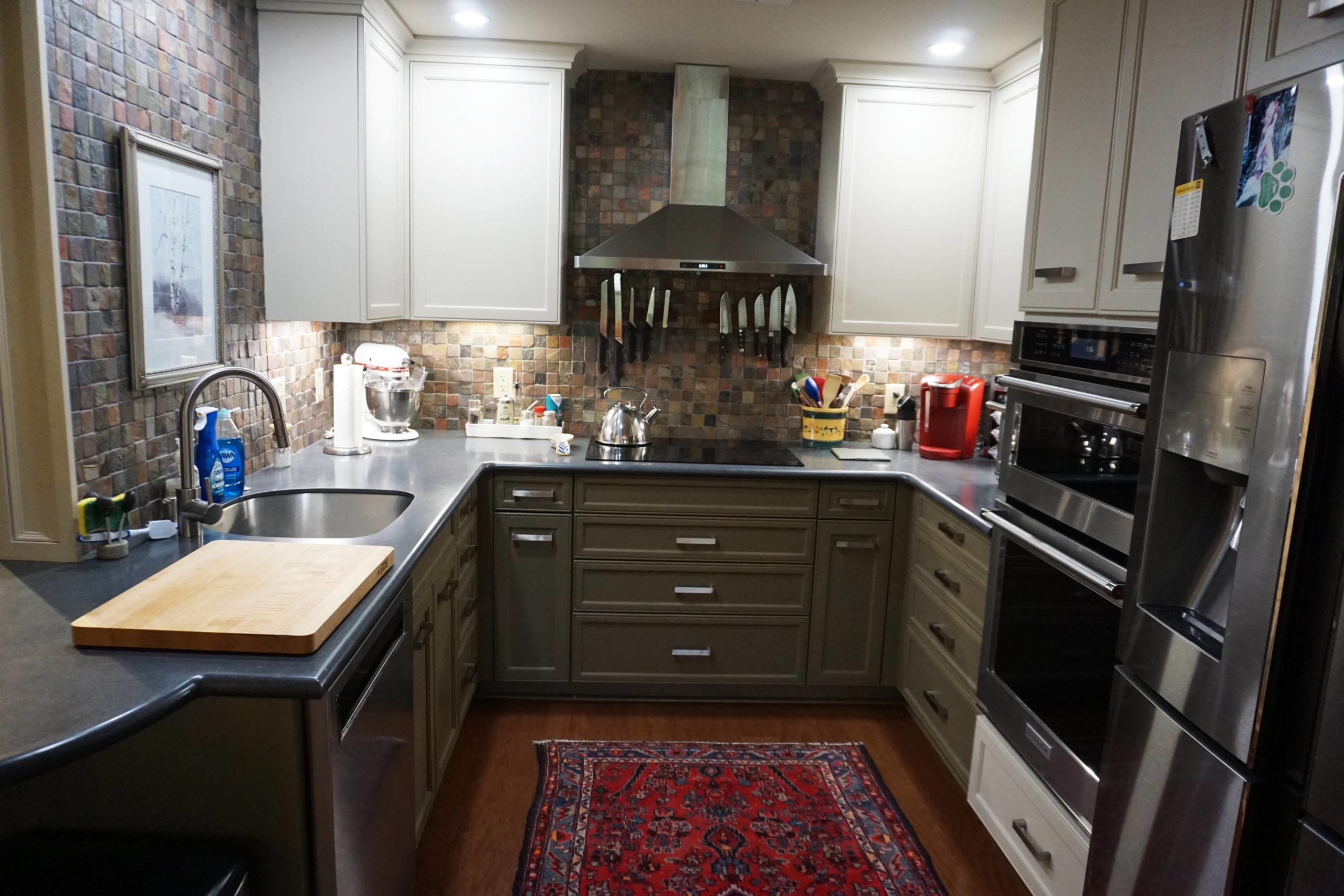 apartment custom kitchen