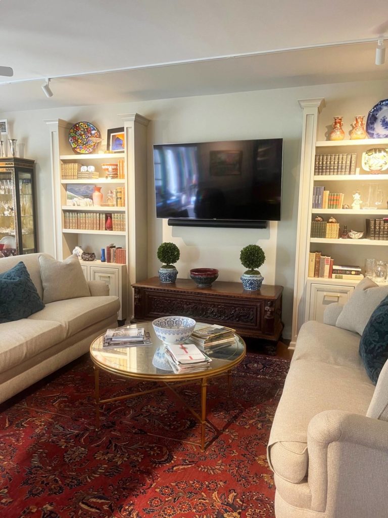 custom apartment living room